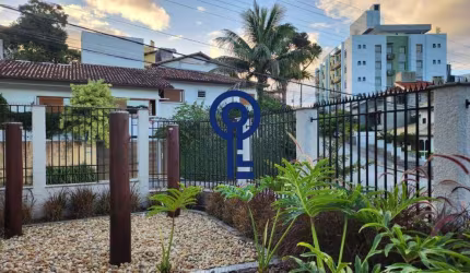 Apartamento com 1 quarto para alugar na dos Ipês, 39, Carvoeira, Florianópolis por R$ 3.300