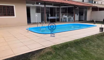 Casa com 3 quartos para alugar na Servidão Manoel Laureano dos Santos, 391, Ingleses do Rio Vermelho, Florianópolis por R$ 7.500