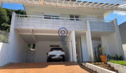Casa com 4 quartos para alugar na Rua Acelon Eduardo da Silva, 176, Córrego Grande, Florianópolis por R$ 11.500