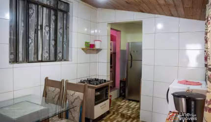 Casa com 2 dormitórios à venda, 65 m² por R$ 199.000,00 - Jardim Florestal - Campo Largo/PR