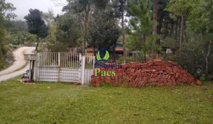 Chácara / sítio com 3 quartos à venda no Jaguatirica, Campina Grande do Sul  por R$ 250.000
