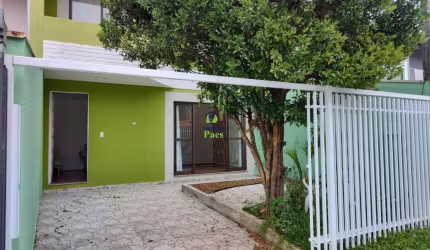 Casa com 3 quartos à venda no Boqueirão, Curitiba  por R$ 460.000