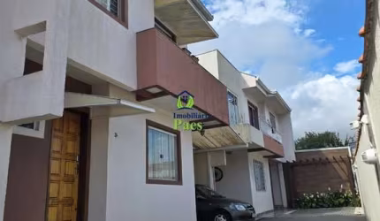 Casa com 4 quartos à venda no Barreirinha, Curitiba , 125 m2 por R$ 650.000