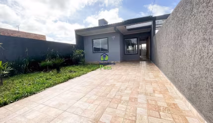 Casa com 3 quartos à venda no Iguaçu, Fazenda Rio Grande  por R$ 315.000