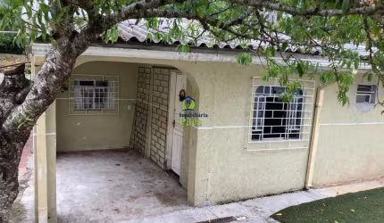 Casa com 3 quartos à venda no Sítio Cercado, Curitiba  por R$ 275.000