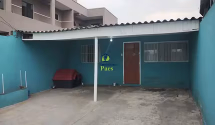 Casa com 2 quartos à venda no Uberaba, Curitiba  por R$ 170.000