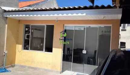Casa com 2 quartos à venda no Uberaba, Curitiba , 70 m2 por R$ 230.000
