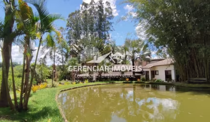 Casa Rústica de Luxo – Porteira Fechada – Divinópolis/MG  Exclusividade, natureza e segurança em um só lugar