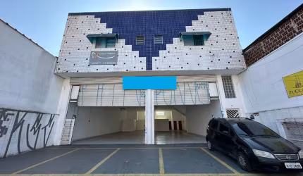 Aluga-se Galpão/Salão comercial com 330m2 na Av Emílio Ribas