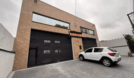 Aluga-se Salão Comercial 280m2 novo no Anel viário