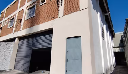 Aluga-se Galpao 250m² na Tranquilidade - em frente ao shopping internacional