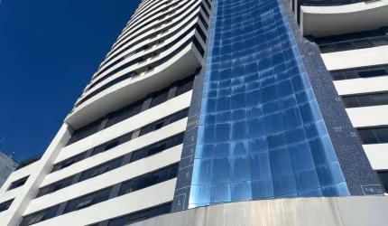 Apartamento para Venda em Salvador, GARIBALDI, 2 dormitórios, 1 suíte, 1 banheiro, 2 vagas