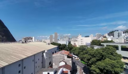 Rua Almirante Cochrane - Apartamento 3 quartos sendo 1 suíte - vaga - Praça Saens Pena - Tijuca Código 20619