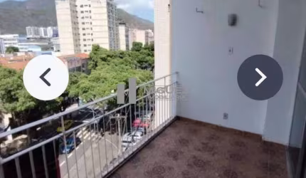 A venda apartamento de varanda, 3 quartos, na rua Haddock Lobo, Tijuca