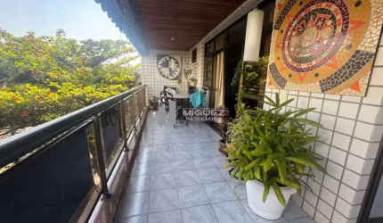 Apartamento a Venda na Tijuca, Próximo a Praça Saens Pena, Rua Desembargador Isidro, José Higino. Varandão, sol da manhã, salão amplo, 3 quartos, sendo 1 suite, cozinha, ampla, toda Planejada, banheir