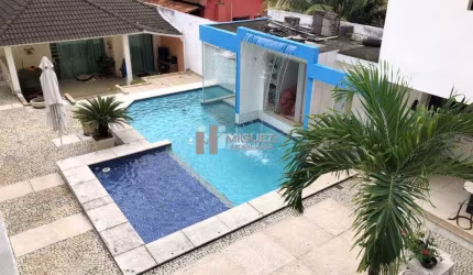 Casa à venda linear na Rua Marechal Jofre - Grajaú, sala, 4 quartos, 2 suítes, 6 vagas de garagem e piscina! São aproximadamente 330m²!