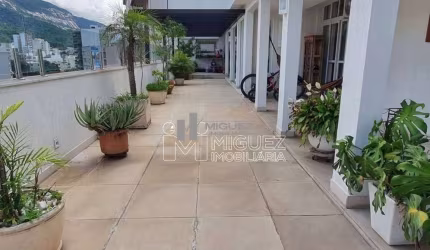 Cobertura linear, elevador chega nela, com 3 quartos, suíte, vaga de garagem, Tijuca - Rio de Janeiro