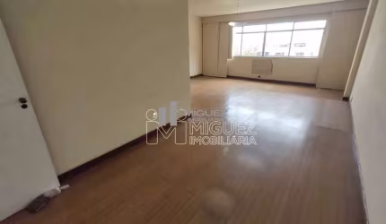 Apartamento a venda Rua Marquês de Valença - Tijuca - Apartamento com 3 quartos - Código 13374