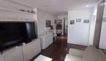 Vendo Apartamento com 2 quartos em rua Afonso Pena.
