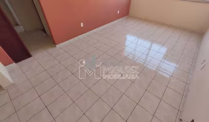 Apartamento a venda no coração da Tijuca - Rua Conde de Bonfim - Praça Saens Peña - Sala, 2 quartos, Tijuca - Rio de Janeiro - Código 1778