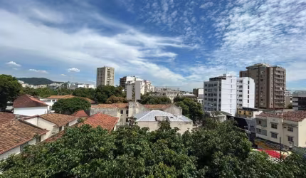 Apartamento de 3 Quartos na Rua Lafaiete Cortes – A 500m do Metrô São Francisco Xavier'