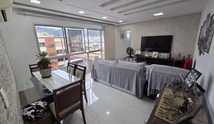 Rua Teodoro da Silva - Apartamento sala, 3 quartos sendo 1 suíte, 1 banheiro social, copa cozinha, dependências completas, 1 vaga na escritura - 115 m²
