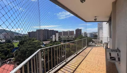 A VENDA APARTAMENTO NO GRAJAU, PRAÇA VERDUN, VARANDA COM VISTA PANORÂMICA, 3 QUARTOS COM SUÍTE, RUA BARÃO DE MESQUITA