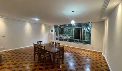 Apartamento à venda ( sala, 3 quartos, 1 vaga ) na Avenida Maracanã, apenas a 500 metros do Colégio Militar! São 160m² de puro conforto para sua família!