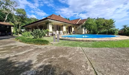 Casa paradisíaca à venda com 5 quartos em meio a Floresta da Tijuca - Bairro do Itanhangá