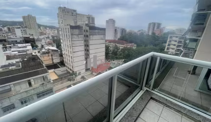 Apartamento espetacular à venda Varanda, 4 quartos. Rua Homem de Melo, no bairro da Tijuca