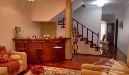 Sobrado à venda, 250 m² - Granja Daniel - Taubaté/SP