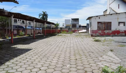 Terreno à venda, 530 m² - Centro - Taubaté/SP