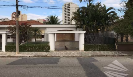 Casa com 5 dormitórios, 450 m² - venda por R$ 2.800.000,00 ou aluguel por R$ 11.400,00/mês - Jardim das Nações - Taubaté/SP