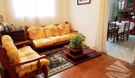 Casa à venda, 220 m² - Vila Nossa Senhora das Graças - Taubaté/SP