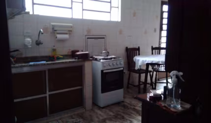 Casa com 3 dormitórios à venda, 211 m² - Emecal - Taubaté/SP