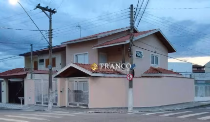 Sobrado com 3 dormitórios à venda, 258 m² - Jardim Maria Augusta - Taubaté/SP