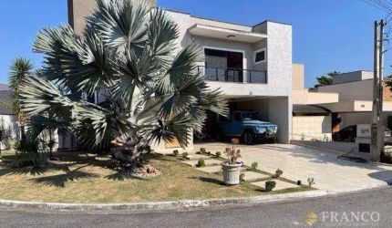 Sobrado com 3 dormitórios à venda, 224 m² - Campos do Conde Chambord - Tremembé/SP