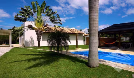 Chácara com 3 dormitórios à venda, 4000 m² por R$ 980.000,00 - Pinheirinho - Taubaté/SP