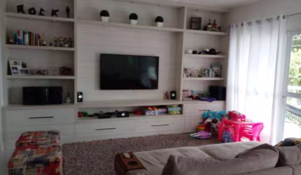 Sobrado com 3 dormitórios para alugar, 345 m² - Centro - Tremembé/SP
