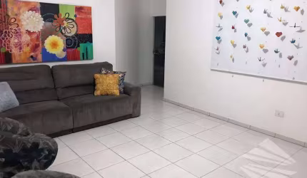Casa com 3 dormitórios à venda, 232 m² - Campos Elíseos - Taubaté/SP