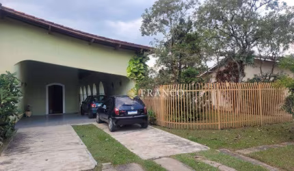Casa com 3 dormitórios à venda, 328 m² - Condomínio Vale do Sol - Tremembé/SP