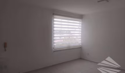 Sala para alugar, 33,22m² - Centro - Taubaté/SP