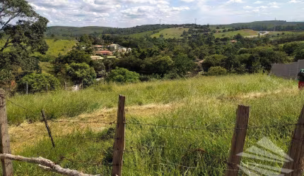 Área à venda, 960,04m² - Chácaras Ingrid - Taubaté/SP