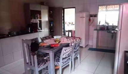 Sobrado com 3 dormitórios à venda, 173,88m² - Jardim Marlene Miranda - Taubaté/SP