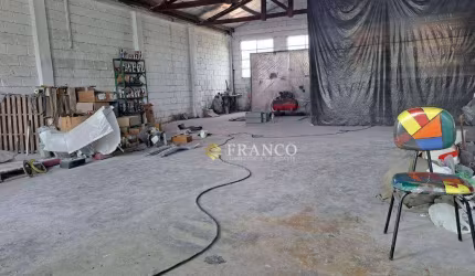 Galpão à venda, 540 m² - Independência - Taubaté/SP