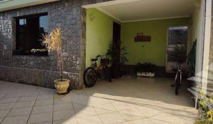 Sobrado com 3 dormitórios à venda, 220 m² - Jardim Ana Emília - Taubaté/SP