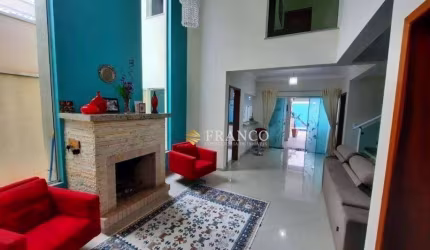 Sobrado com 3 dormitórios à venda, 212 m² - Campos do Conde Louvre - Tremembé/SP
