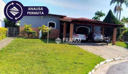 Casa com 3 dormitórios à venda, 386,58m² - Condomínio Vale do Sol - Tremembé/SP