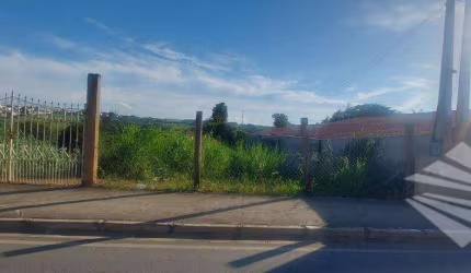Terreno à venda, 212 m² por R$ 240.000,00 - Barreiro - Taubaté/SP