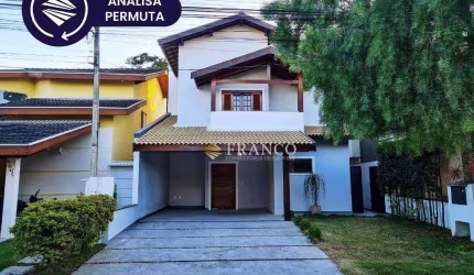 Sobrado com 3 dormitórios à venda, 230 m² - Campos Do Conde - Tremembé/SP